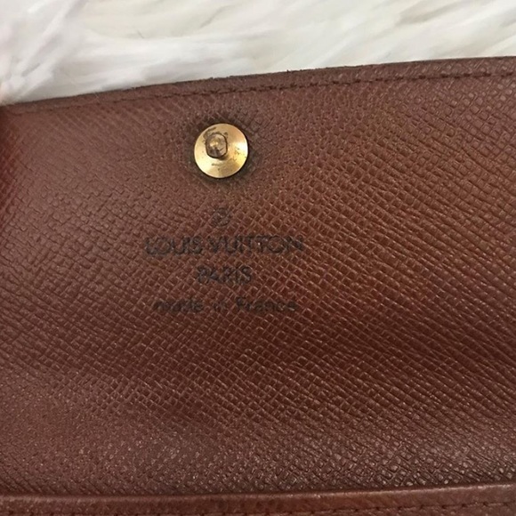 Louis Vuitton 4 Key Holder Wallet Monogram - Picture 8 of 13